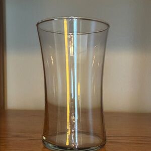 Clear Glass Vase - Simple Curved Design